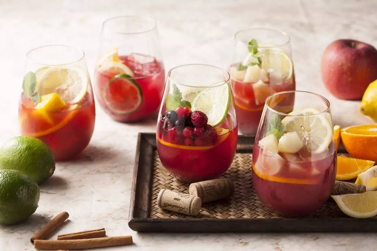 清涼夏日，無酒精桑格利亞 即飲型消暑佳飲